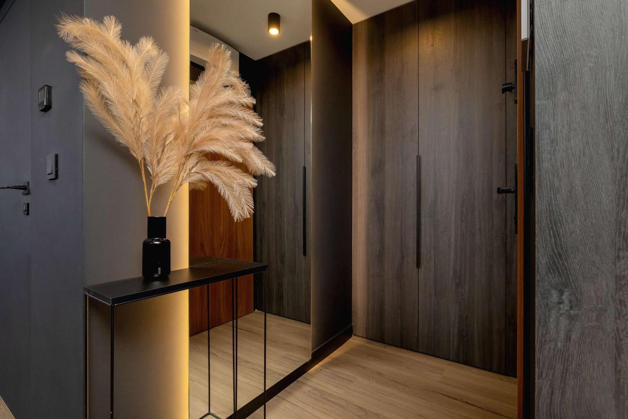 Exclusive With Parking By Renters Prestige Apartament